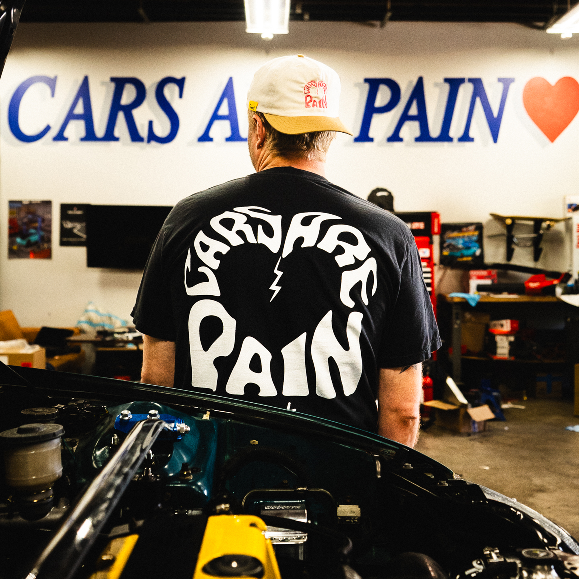 Cars Are Pain Broken Heart T-Shirt - Black