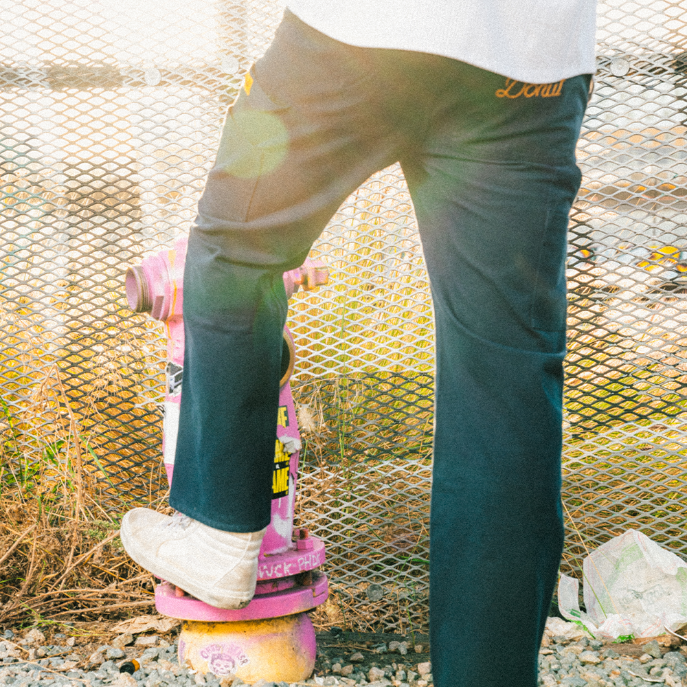 DONUT DOUBLE KNEE FACTORY PANTS In Use 2